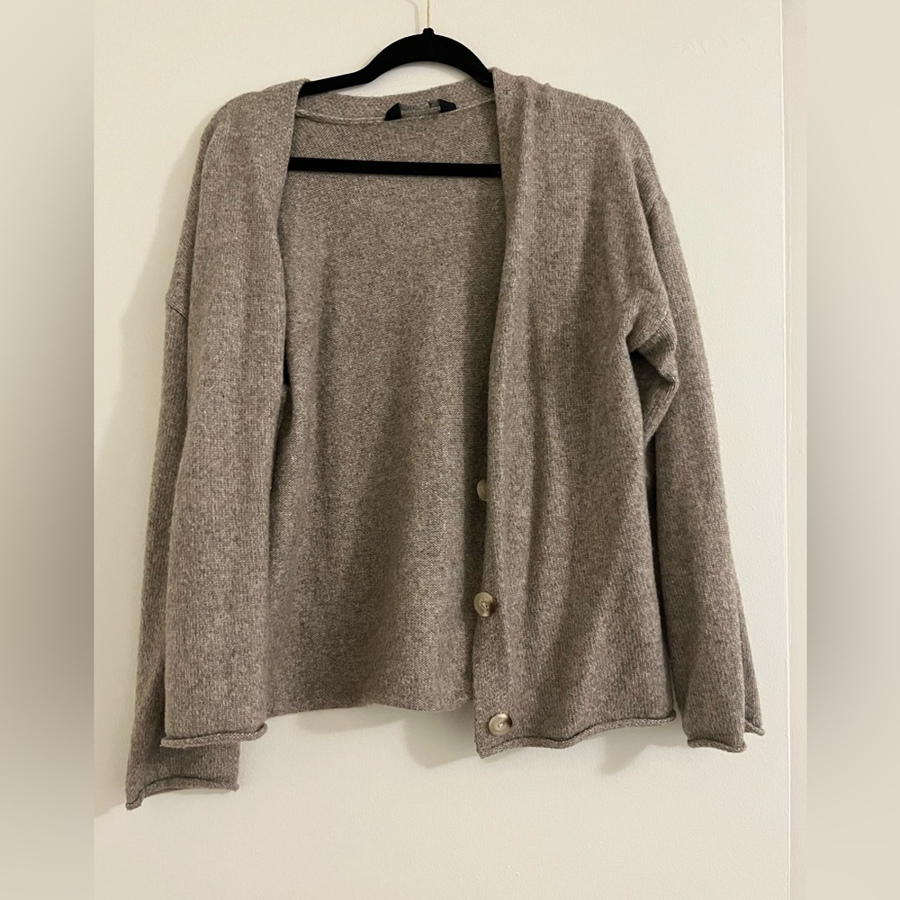 Women's Gray/Beige Sweater